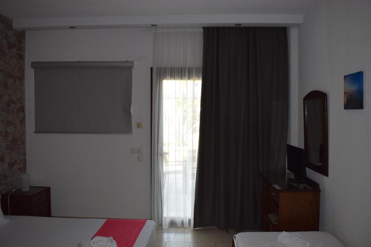 Villa Madeleine Tower View Néa Fókaia 外观 照片